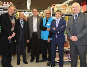 AMPANS y Caprabo abren supermercado gestionado por personas con discapacidad