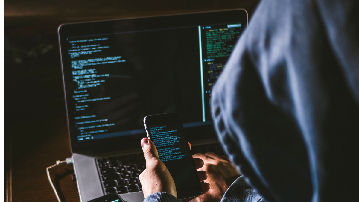 Cómo descubrir que tu móvil está siendo víctima de los hackers (y cómo solucionarlo)