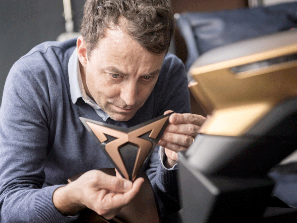 Artesanía y videojuegos para diseñar un nuevo SEAT