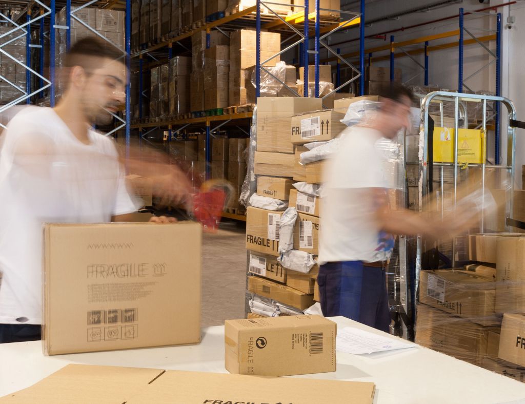 Así funcionan los dos mayores dropshippers españoles