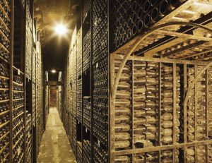 ‘Bodegas’ de mosto de lujo