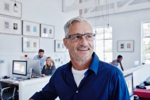 Cómo mejorar tu lenguaje corporal cuando no tienes más remedio que hablar en público