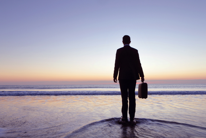 CEO que no logra desconectar ni de vacaciones en la playa