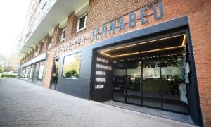 Fachada Distrito Estudio Gimnasio Bernabeú