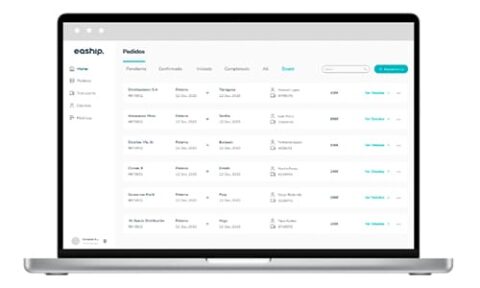 Eaship cubre todo el proceso logístico, desde la contratación hasta la entrega final.
