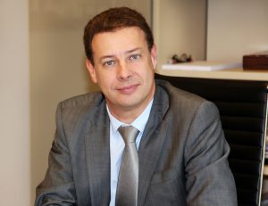El ADN de Alain Afflelou en Frédéric Poux