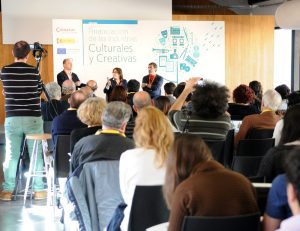 El enfoque empresarial de las industrias culturales y creativas