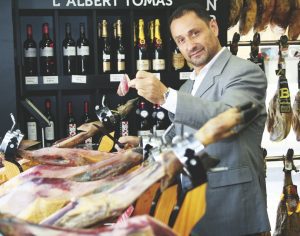Enrique Tomás comienza su expansión