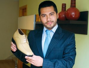 Los zapatos Enzo Panucci hacen crecer hasta 10 centímetros