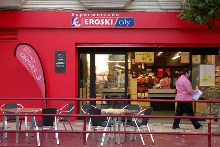 Eroski inaugura su primer supermercado franquiciado en Badajoz