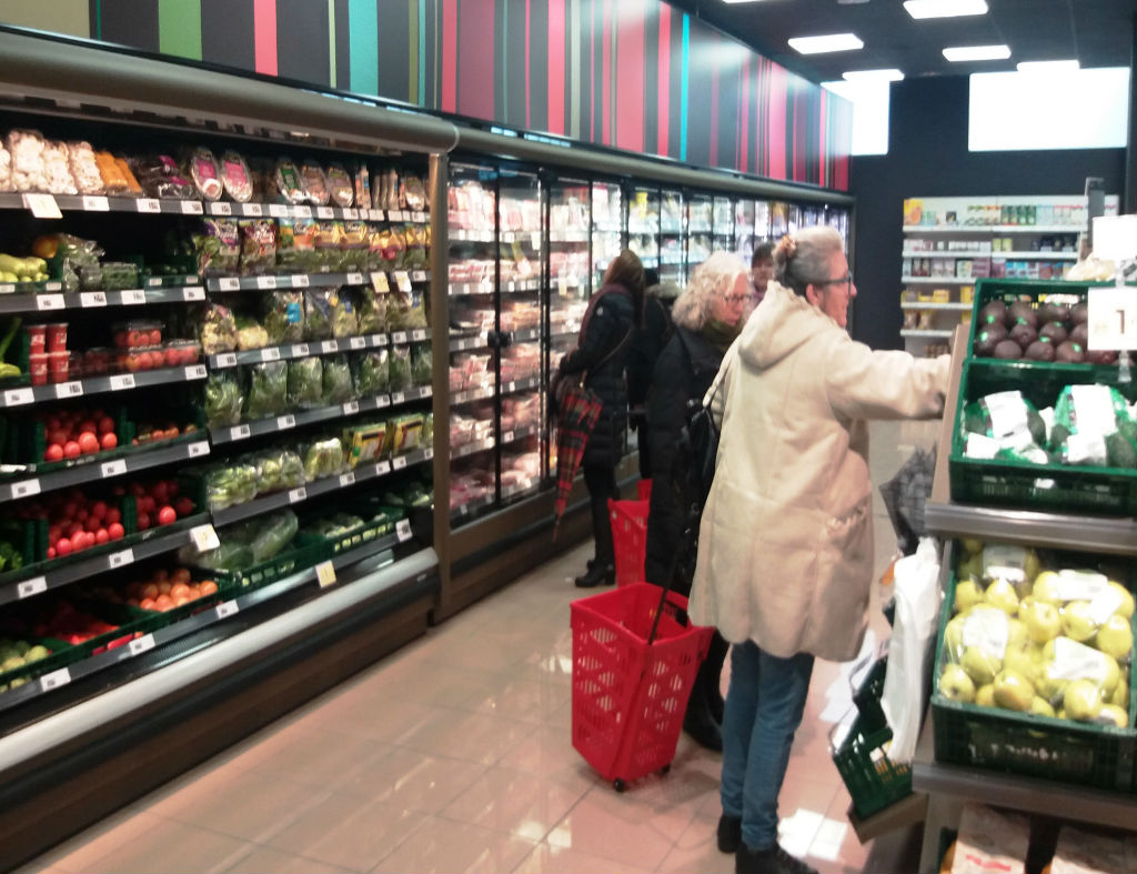 Eroski inaugura un súper en Alaior