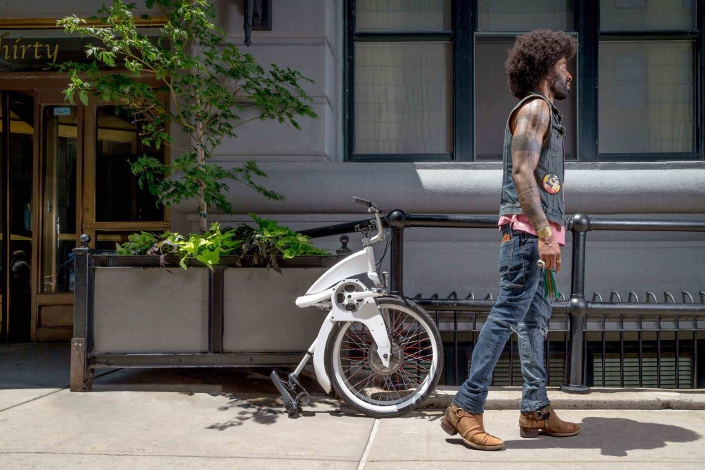 Estos emprendedores argentinos quieren emular a Tesla con una bici eléctrica para conductores de coche