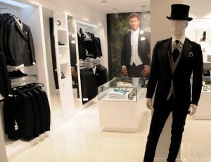 Félix Ramiro abre una tienda en Tomelloso