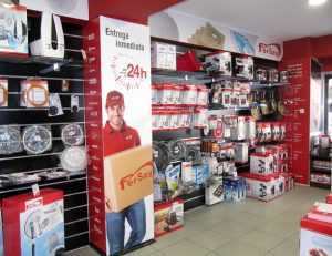 Fersay inaugura dos tiendas