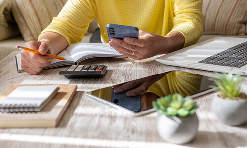 El 74 % de los emprendedores financian solos su proyecto: ¿qué alternativas existen?