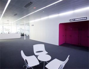 Formación tecnológica para profesionales y empresas