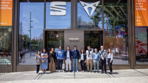 Foto grupo evento CASA SEAT el 27 de mayo