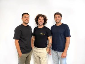 Manu Caldas, Pol Valés y Juanfran Sánchez,, cofundadores de la startup Bloome