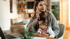 ¿Pueden los autónomos deducirse el gasto de teléfono?