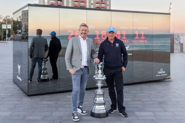 Griffiths y Dalton en la presentación de la Cup's America