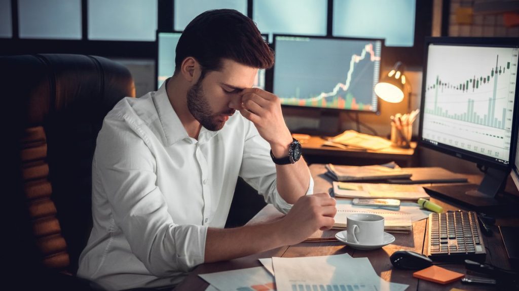 Los falsos gurús de Bolsa pueden hacerte perder mucho dinero