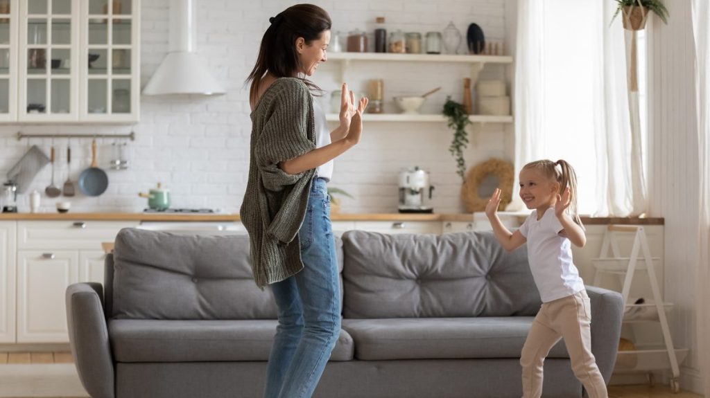 ¿Las empresas exigen más a los trabajadores sin hijos?