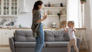 ¿Las empresas exigen más a los trabajadores sin hijos?