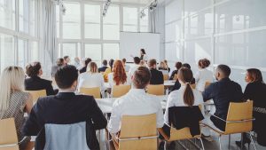 Escuelas para formarte en negocios y emprendimiento