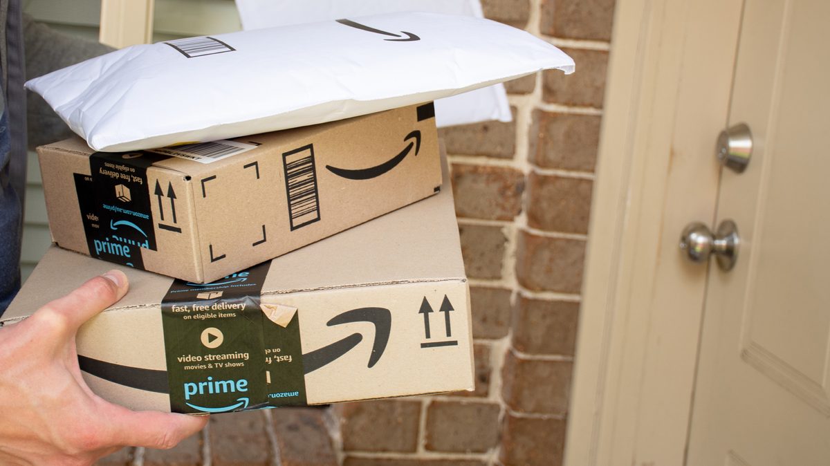 Amazon tira miles de productos a la basura: iPads, aspiradoras, libros...