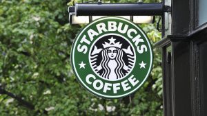 Café con aceite de oliva: el nuevo y original negocio de Starbucks
