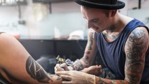 Cómo montar una tienda de tatuajes con éxito en 2022