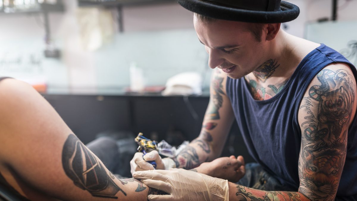 Cómo montar una tienda de tatuajes con éxito en 2022
