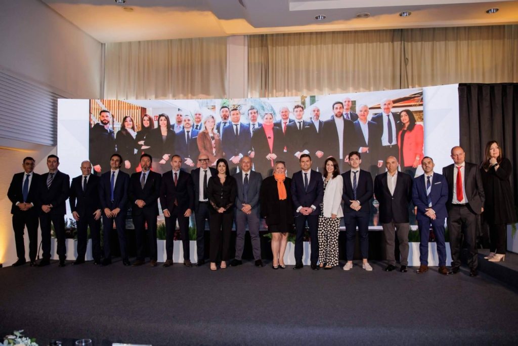 300 empresarios y fondos de inversión. Lleno total en la ‘I Convención Financiera DEXTER’