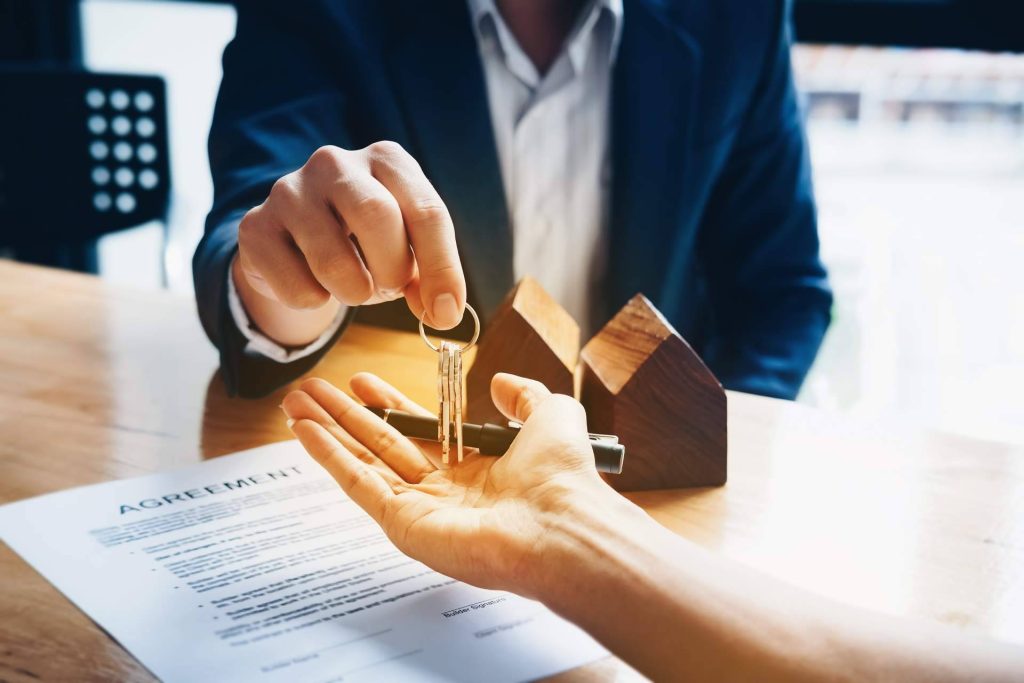Los ‘personal shoppers’ inmobiliarios se reinvindican y quieren frenar el intrusismo