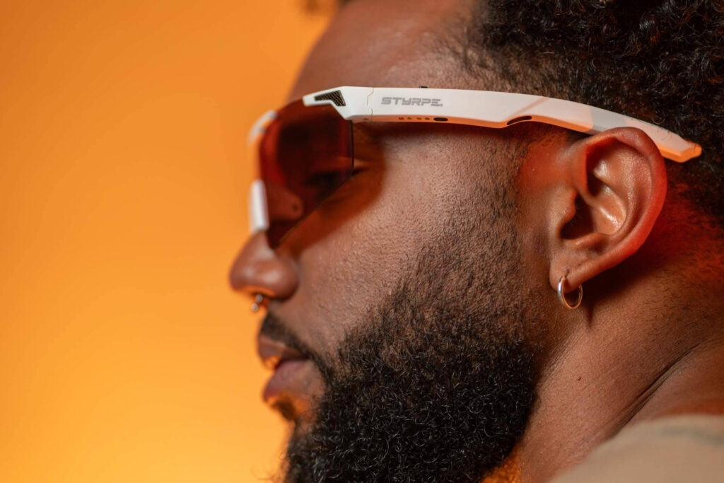 Veyros, las nuevas gafas deportivas inteligentes de Styrpe con sonido integrado y conectividad Bluetooth