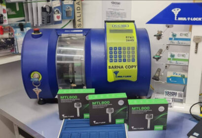 Seguridad reforzada en Barcelona con los bombines antibumping Mul-T-Lock de Barnacopy