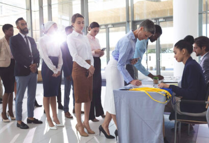 Cómo los coordinadores de eventos garantizan la logística sin imprevistos