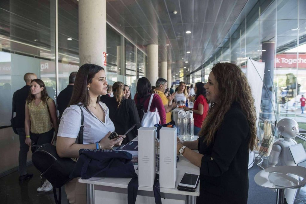 La Hiring Fair Internacional de referencia para Talento Júnior abre de nuevo sus puertas en el Spotify Camp Nou, JOBarcelona