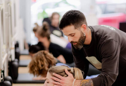 Pilates con máquinas en Valencia; un método con beneficios visibles en un amplio abanico de público