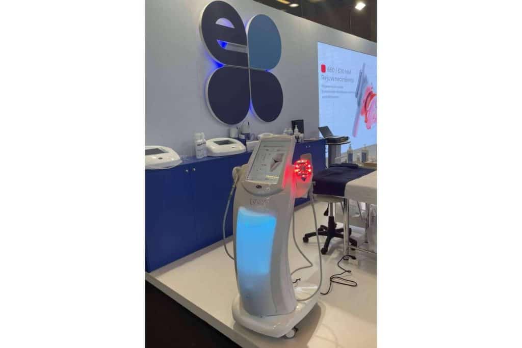 La nueva maquinaria de Enco fue presentada en Cosmobeauty