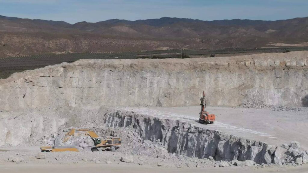 La Coordinadora Ecologista Almeriense denuncia graves irregularidades en las delegaciones en Almería de Medio Ambiente, Economía y Hacienda