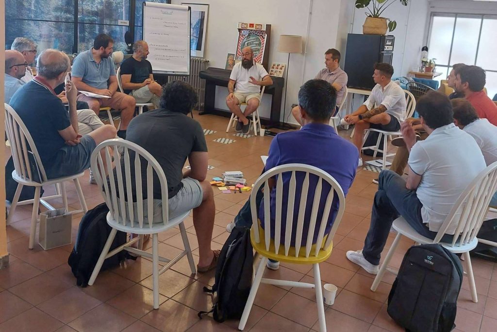 Gestionar la presión y la responsabilidad que implica ser CEO de una empresa, con WeTribu