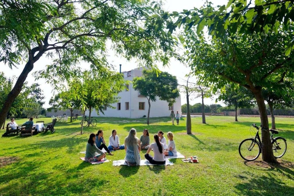 Los retiros de yoga que cambian vidas. ¿Cómo lo hacen?