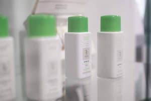 Beneficios de RV SYSTEM, un tratamiento anticaída que mejora la calidad y densidad del cabello