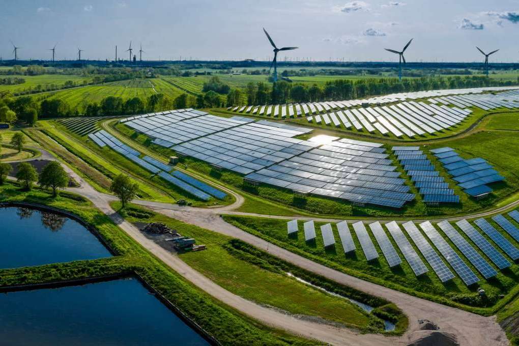 AleaSoft; Renovables y menores precios de gas y CO2 bajan los precios de los mercados eléctricos europeos