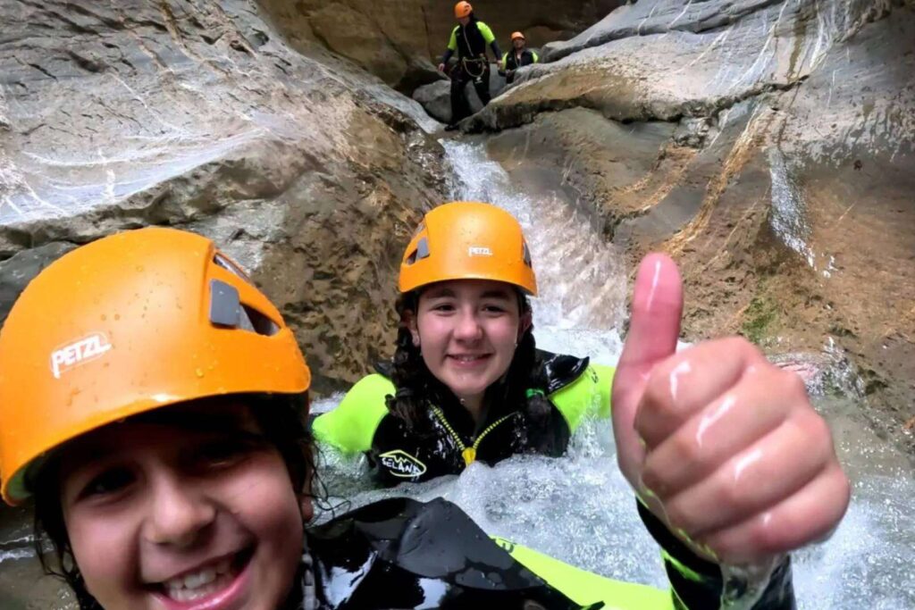 Ferrata Sorrosal y Barranco Gorgol; aventura completa en Ordesa y Valle de Tena