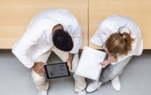 istock estudiantes