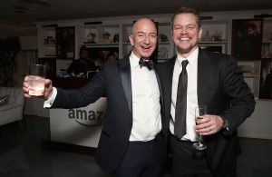 Jeff Bezos le pidió a sus padres 300.000 dólares para montar Amazon: ¿Y tú? ¿Cómo convences a familiares y amigos?