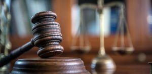 Cuidado con las ofertas de trabajo falsas: se puede acabar en la cárcel