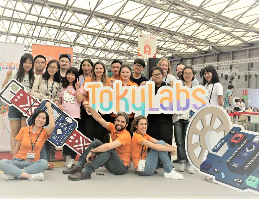 La startup de este español está enseñando robótica ¡en China!